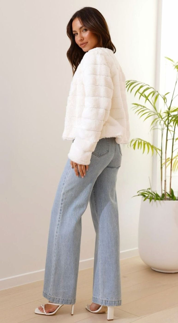 Women's Quilted Faux Fur Cropped Open-Front Evening Jacket