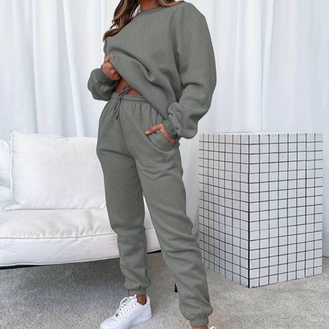 Women's Relaxed Crewneck Matching Sweatshirt Jogger Set - Grey