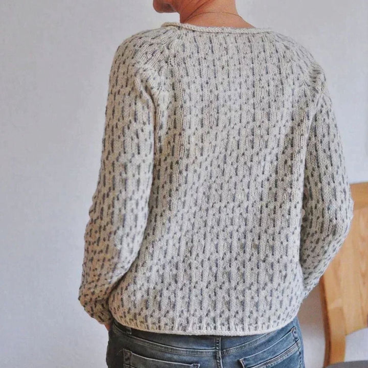 Women's Relaxed-Fit Crew Neck Long-Sleeve Knit Sweater