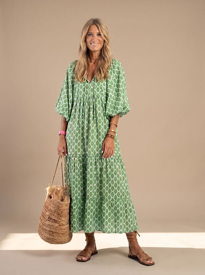 Women's Relaxed V-Neck Three-Quarter Sleeve Tiered Midi Dress - Green