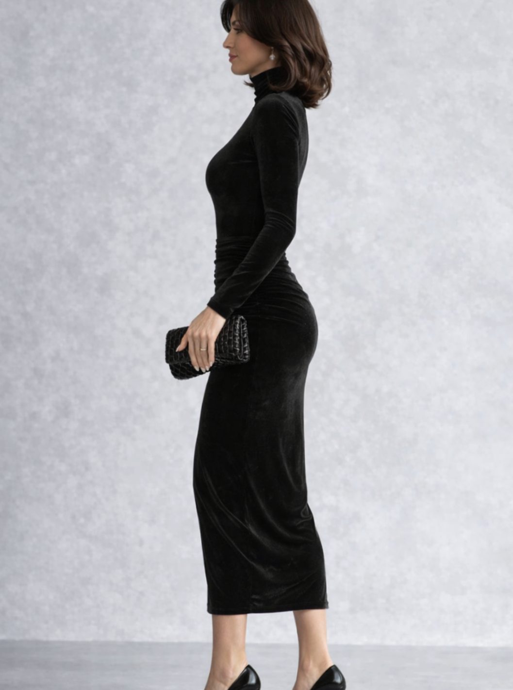 Women's Ruched Velvet Turtleneck Midi Cocktail Dress