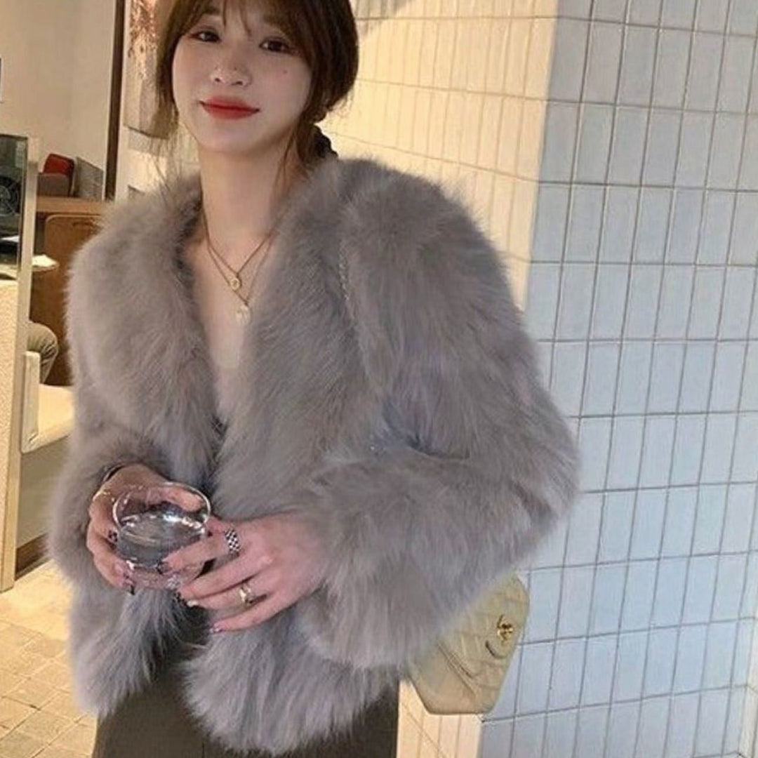 Women's Short Fluffy Faux Fur Party Jacket - Soft Mist Cocoa