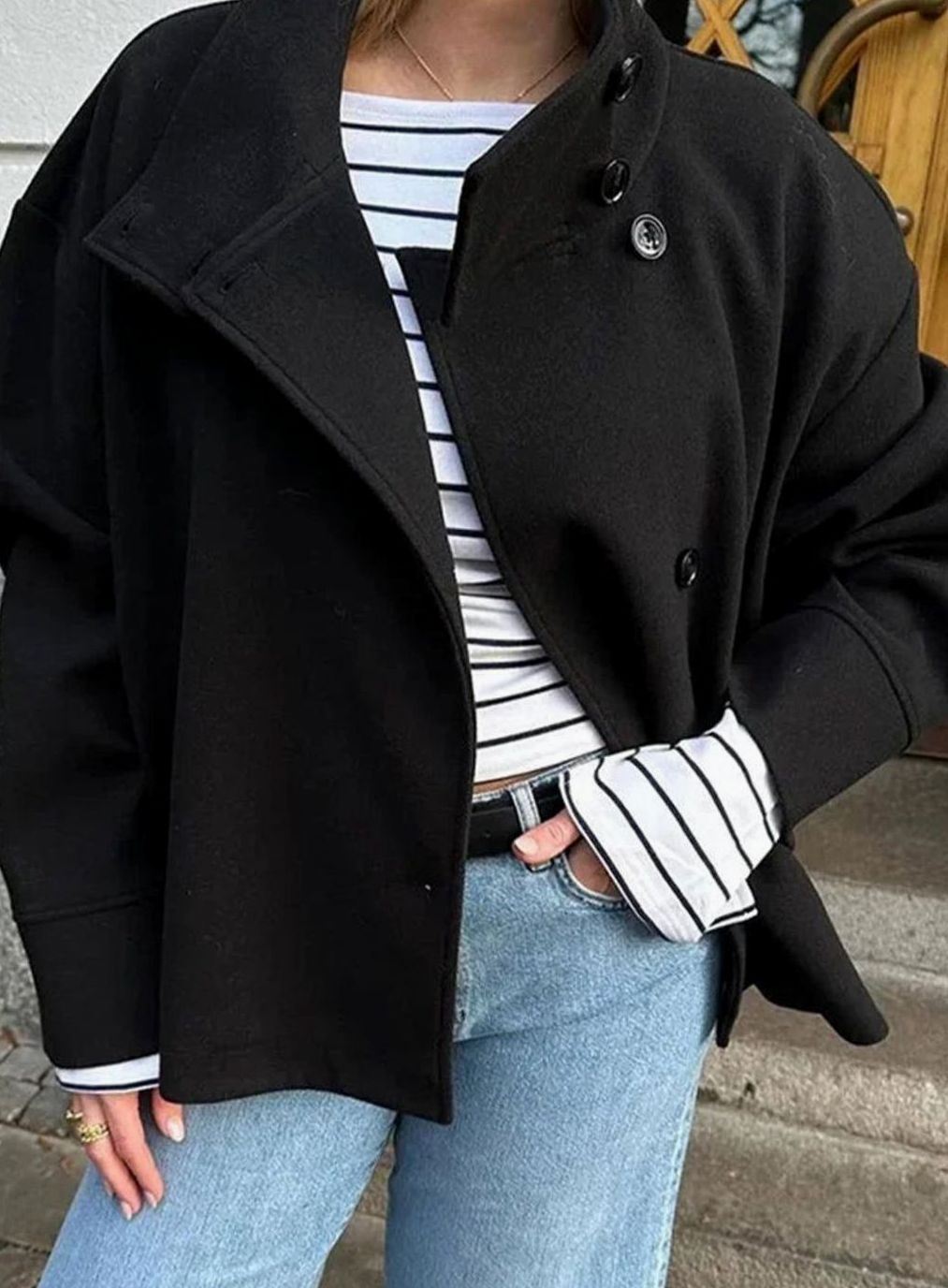 Women's Short Wool-Blend Button-Up High-Collar Winter Coat - Black