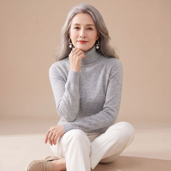 Women's Slim-Fit Cashmere Turtleneck Sweater - Gray