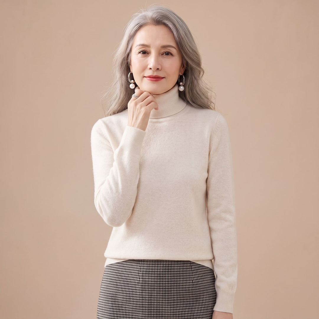 Women's Slim-Fit Cashmere Turtleneck Sweater - Cream