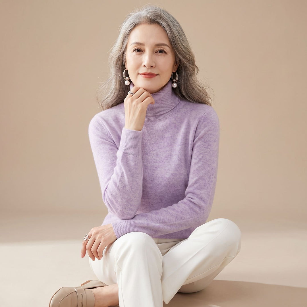 Women's Slim-Fit Cashmere Turtleneck Sweater - Light Violet