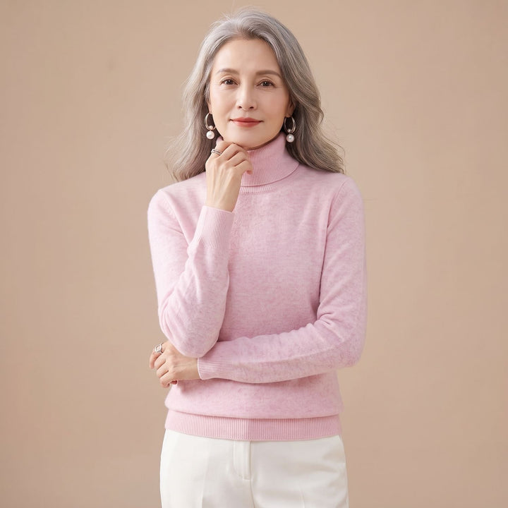 Women's Slim-Fit Cashmere Turtleneck Sweater - Light Pink