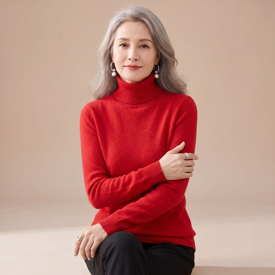 Women's Slim-Fit Cashmere Turtleneck Sweater - Red