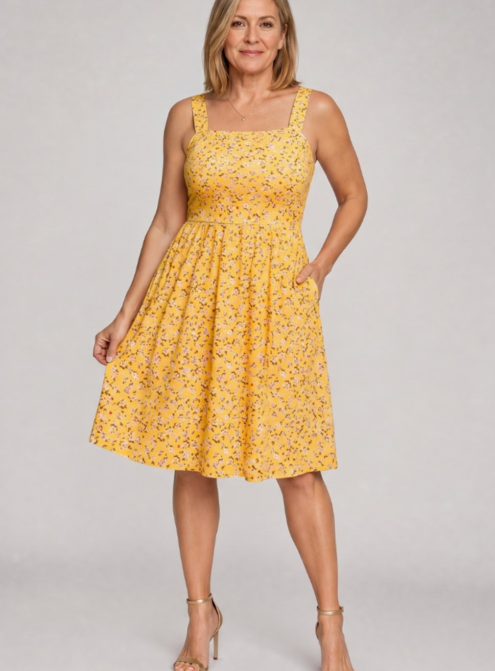 Women's Square Neck Floral Print Sleeveless Knee-Length Dress - Yellow