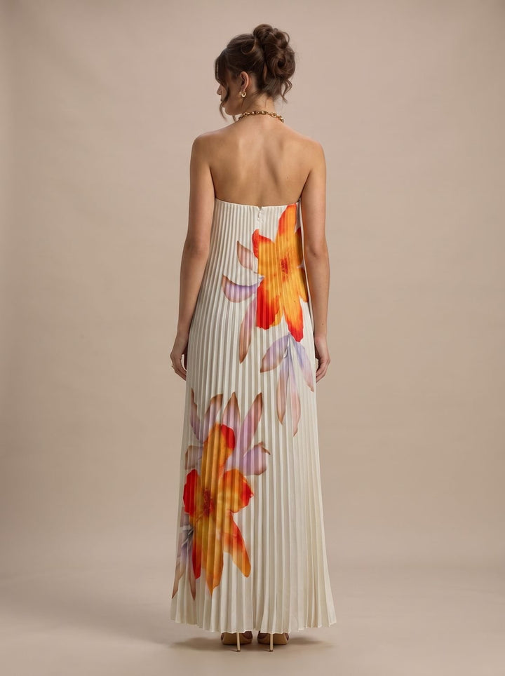 Women's Strapless Pleated Metallic Sweetheart Maxi Dress