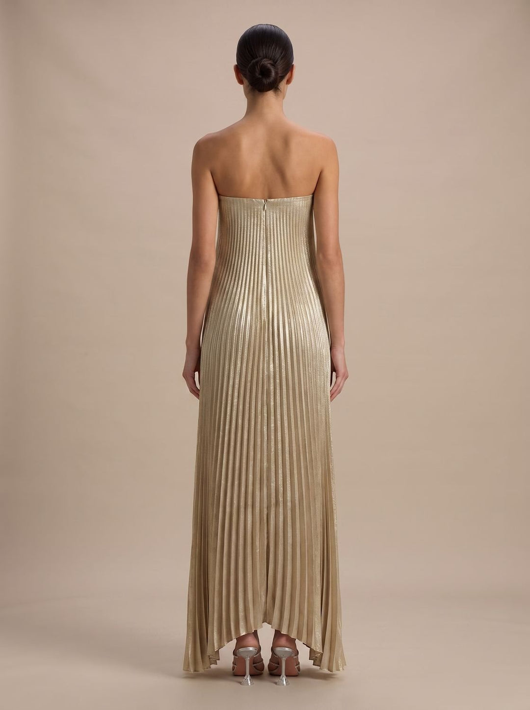 Women's Strapless Pleated Metallic Sweetheart Maxi Dress
