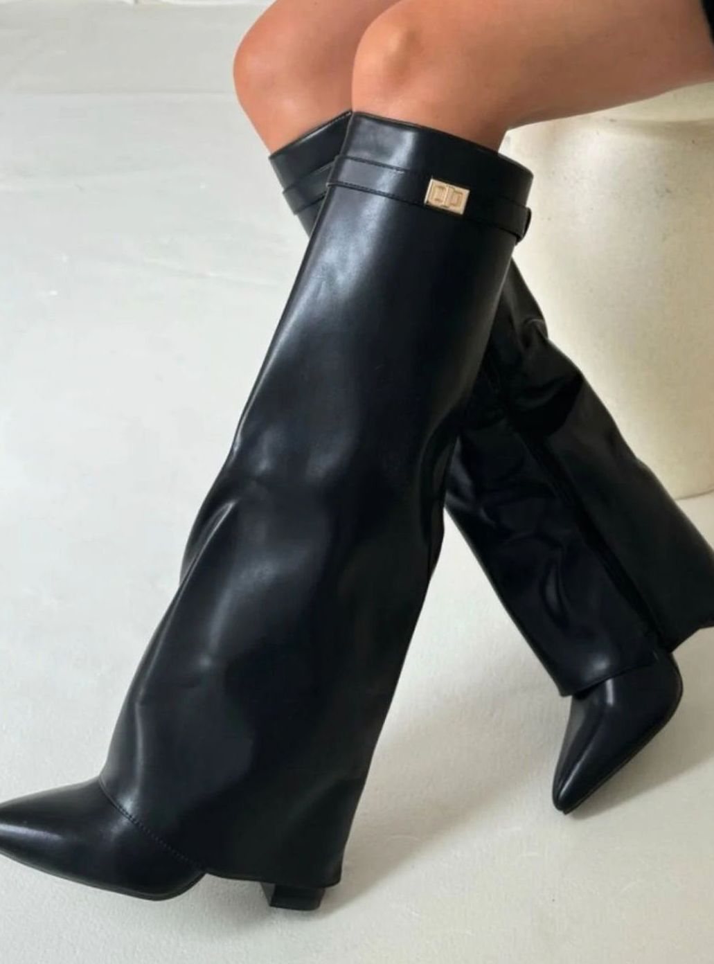 Women's Suede Knee-High Fold-Over Buckle Thigh-High Boots - Black