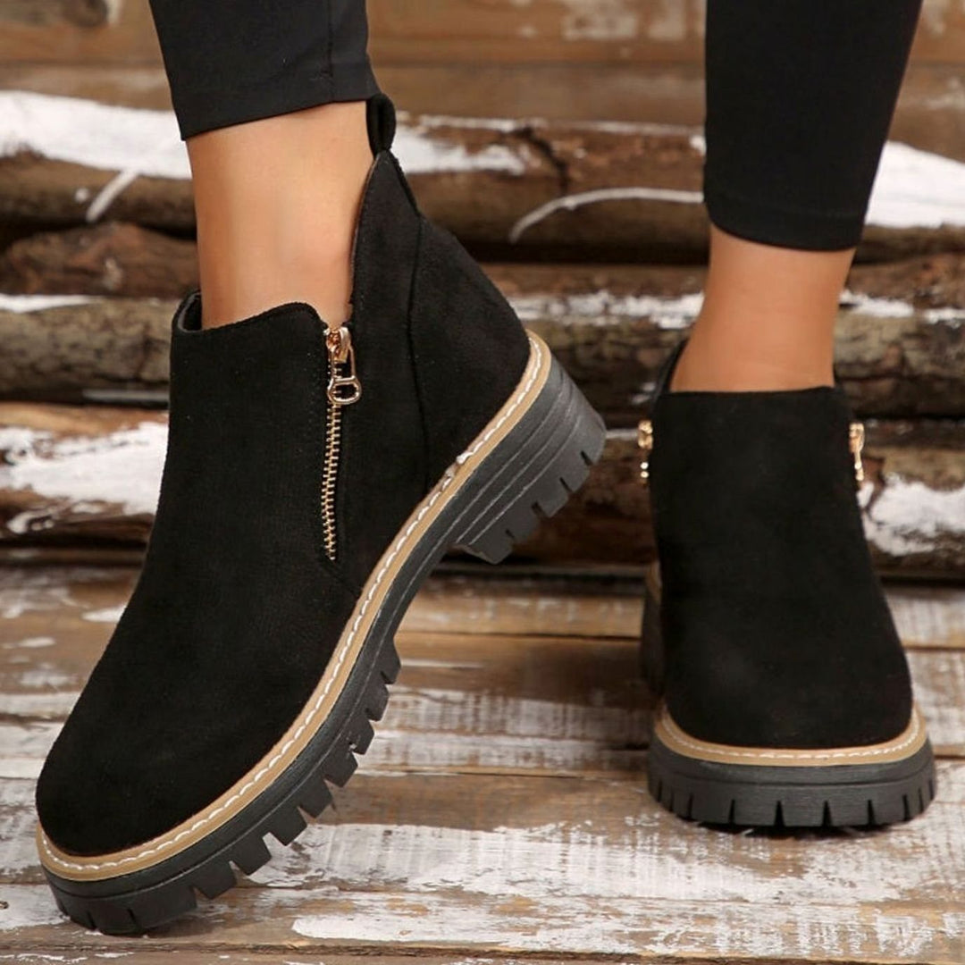 Women's Suede-Look Platform Ankle Boots Side Zipper Round Toe - Black