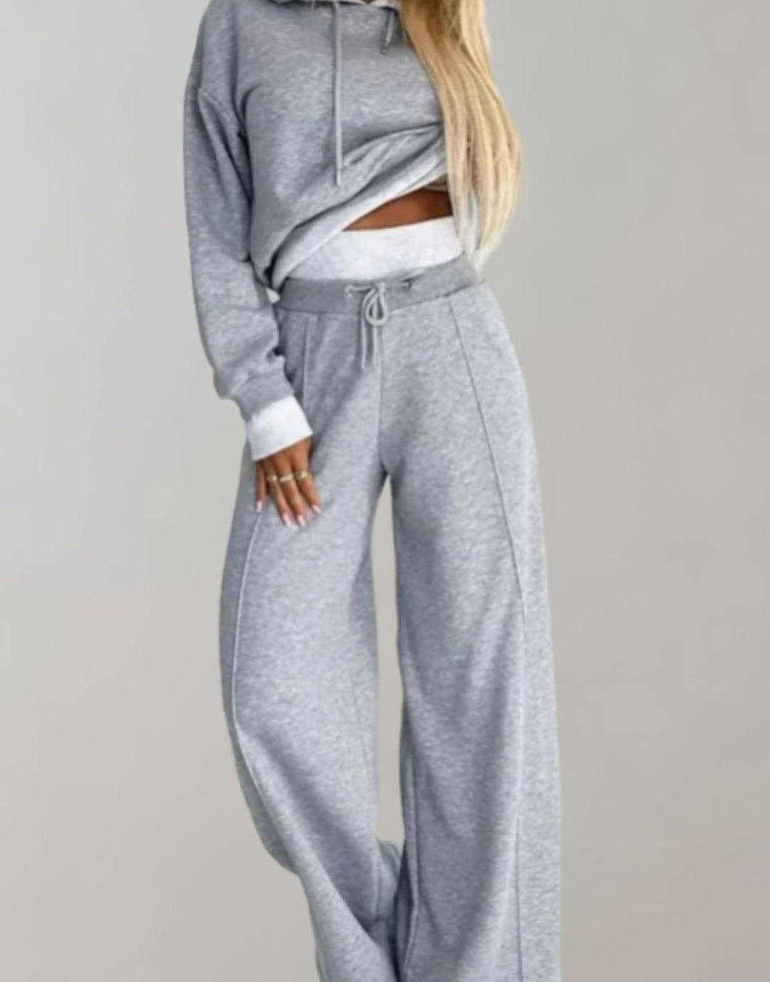 Women's Two-Piece Cropped Hoodie Wide-Leg Tracksuit Pants Set - Grey