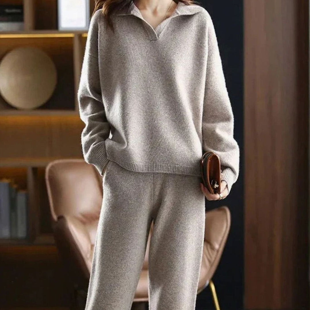 Women's Two-Piece Knit Lounge Outfit Set Relaxed Sweater Pants - Khaki