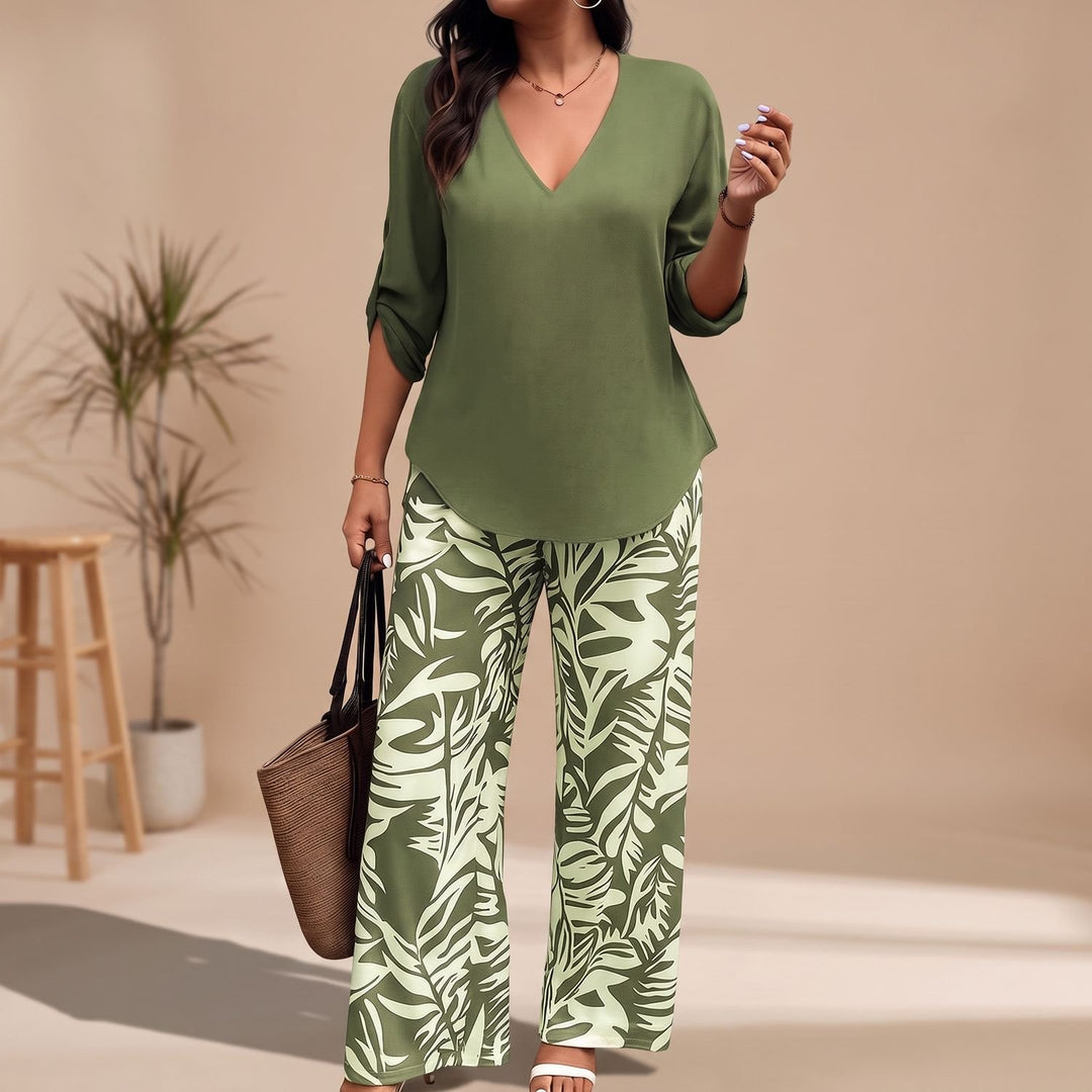Women's V-Neck Blouse Leaf-Print Wide-Leg Two Piece Set - Green