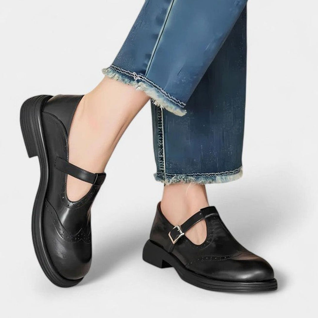 Women's Vintage Brogue Leather T-Strap Shoes Buckle Flats - Black