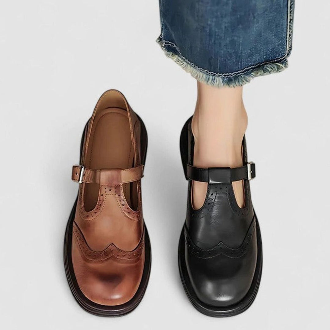 Women's Vintage Brogue Leather T-Strap Shoes Buckle Flats
