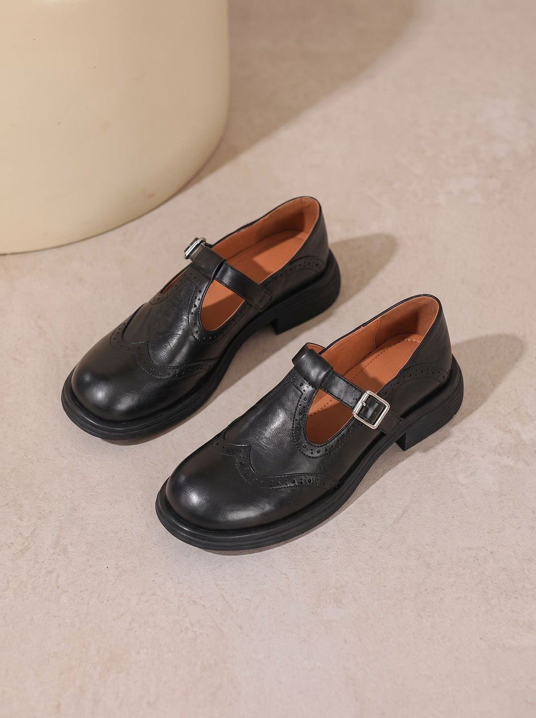 Women's Vintage Brogue T-Strap Buckle Mary Jane Flats