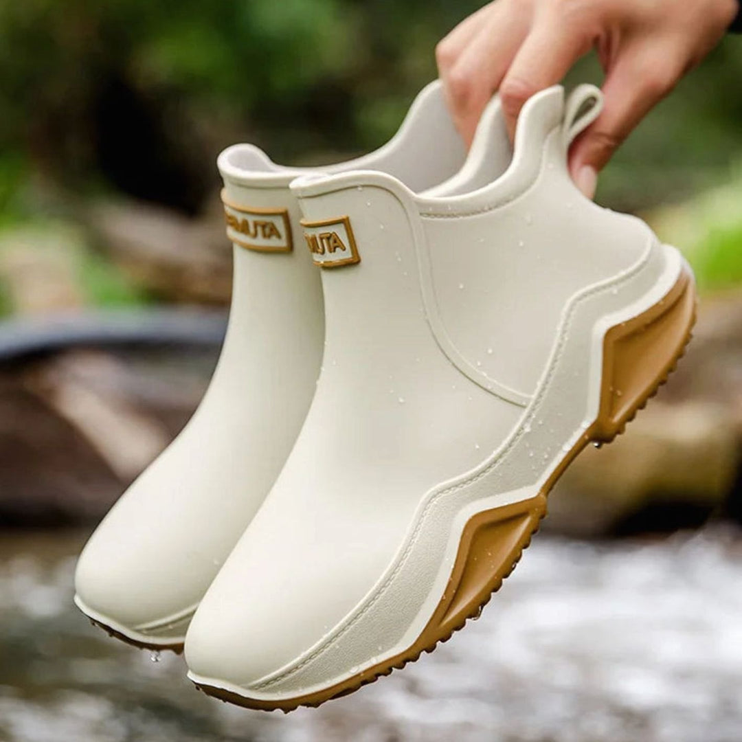 Women's Waterproof Slip-On Boots Outdoor Chelsea Rain Boots