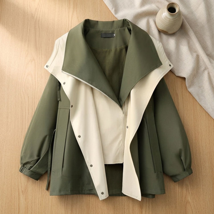 Women's Waterproof Windbreaker Rain Jacket Relaxed-Fit Two-Tone Hood - Green