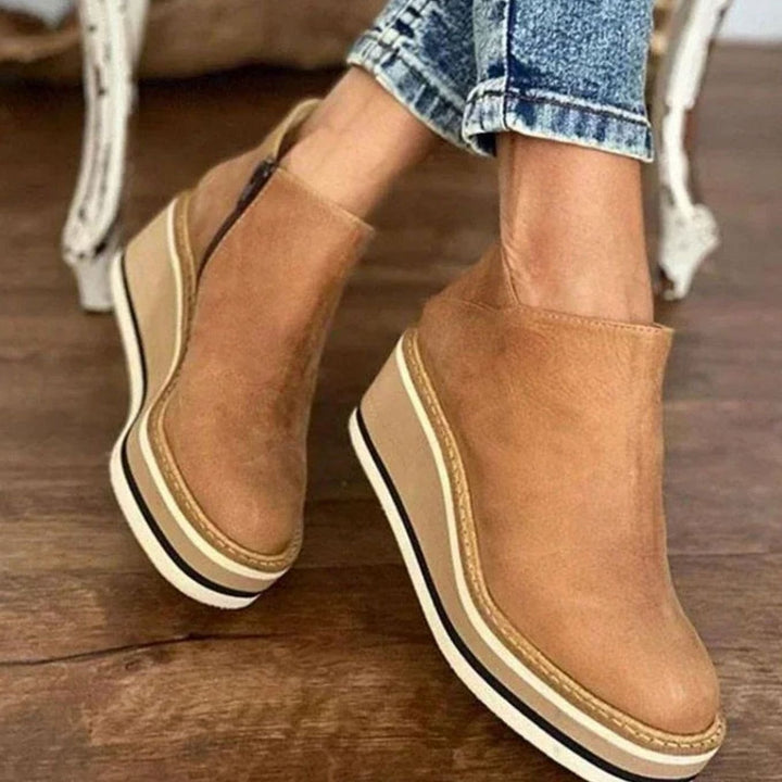 Women's Wedge Platform Slip-On Chelsea Boots