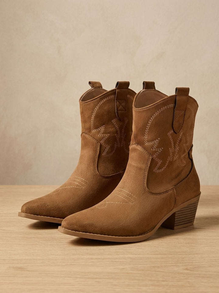 Women's Wide-Calf Embroidered Slip-On Western Cowboy Boots