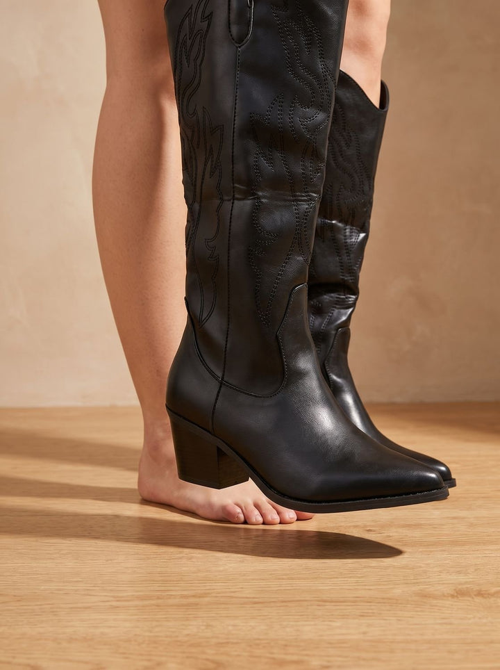 Women's Wide-Calf Knee-High Embroidered Western Cowboy Boots